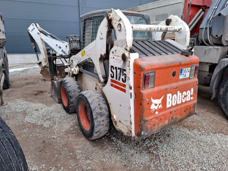 Bobcat S175 - HIND KOKKULEPPEL