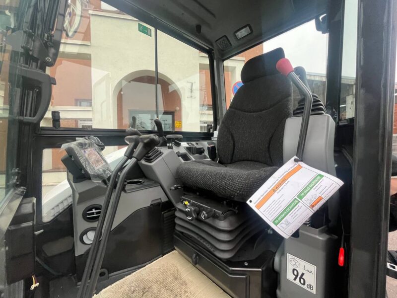 Bobcat E88 (Demo) - 89 990 € - Image 5