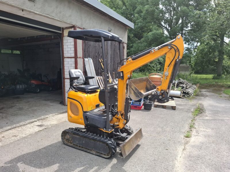 KUBOTA XN12-8 10500€ +km - Image 3